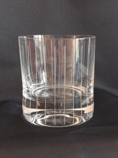 WHISKY sklenice 300ml se silným dnem PROUŽKY S *