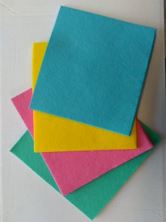 Utěrka UNI 38x38 *